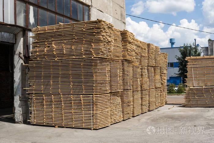 木质木材堆放木制毛坯建筑材料.行业